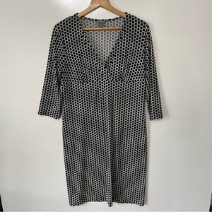 Ann Taylor Monochrome Geometric 3/4 Sleeve Stretchy VNeck Midi Dress, size 12P